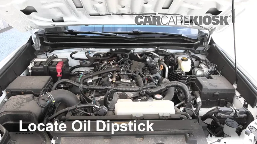 2024 Toyota Tacoma SR 2.4L 4 Cyl. Turbo Huile Vérifier le niveau de l'huile